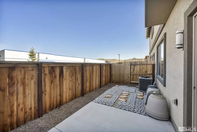 410 Dublin, Carson City, Nevada 89701, 3 Bedrooms Bedrooms, ,3 BathroomsBathrooms,Residential,Residential,Dublin,250003547