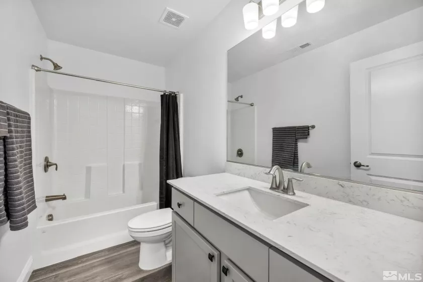 410 Dublin, Carson City, Nevada 89701, 3 Bedrooms Bedrooms, ,3 BathroomsBathrooms,Residential,Residential,Dublin,250003547