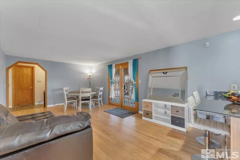 2925 Escondido, Reno, Nevada 89502, 3 Bedrooms Bedrooms, ,3 BathroomsBathrooms,Residential,Residential,Escondido,250003543