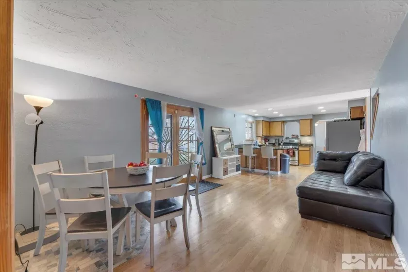 2925 Escondido, Reno, Nevada 89502, 3 Bedrooms Bedrooms, ,3 BathroomsBathrooms,Residential,Residential,Escondido,250003543
