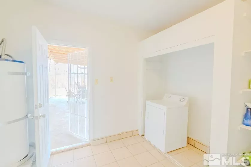 1845 Auburn, Reno, Nevada 89502, 3 Bedrooms Bedrooms, ,1 BathroomBathrooms,Residential,Residential,Auburn,250003506