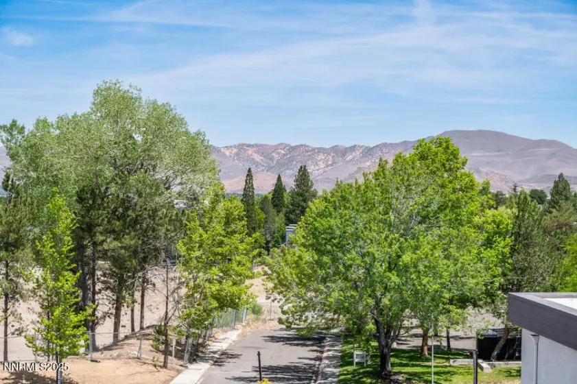1517 Golf Club, Reno, Nevada 89519, 3 Bedrooms Bedrooms, ,3 BathroomsBathrooms,Residential,Residential,Golf Club,250003523