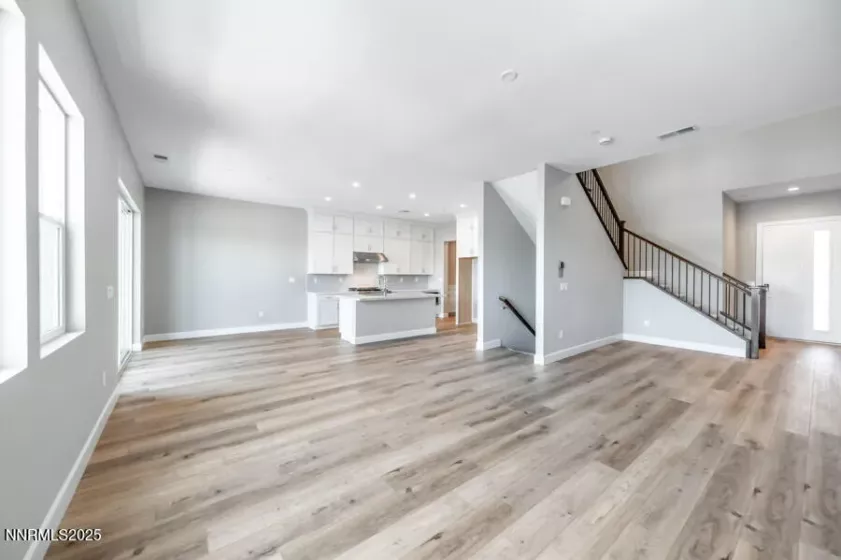 1517 Golf Club, Reno, Nevada 89519, 3 Bedrooms Bedrooms, ,3 BathroomsBathrooms,Residential,Residential,Golf Club,250003523