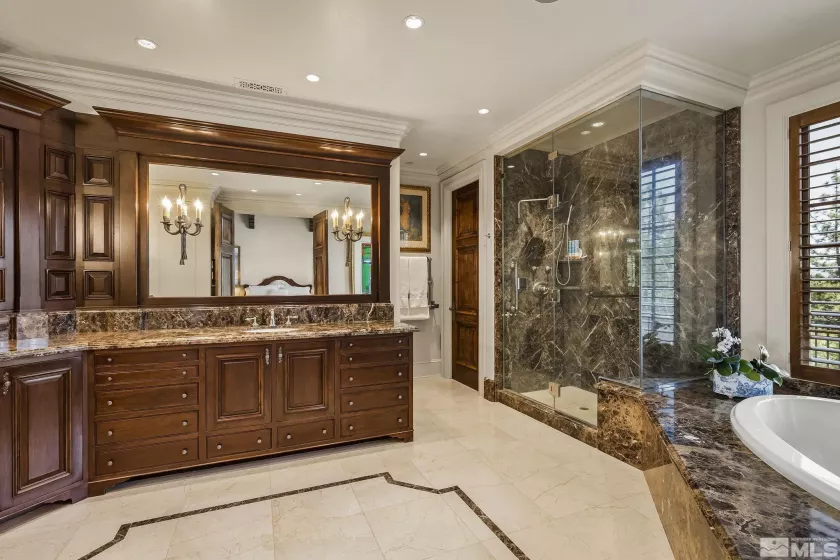 6025 Lake Geneva, Reno, Nevada 89511, 6 Bedrooms Bedrooms, ,6 BathroomsBathrooms,Residential,Residential,Lake Geneva,250003468