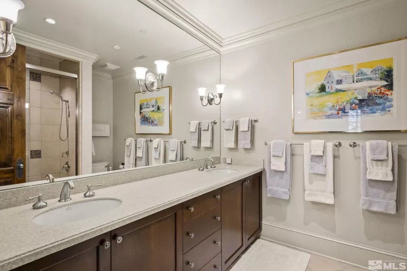 6025 Lake Geneva, Reno, Nevada 89511, 6 Bedrooms Bedrooms, ,6 BathroomsBathrooms,Residential,Residential,Lake Geneva,250003468