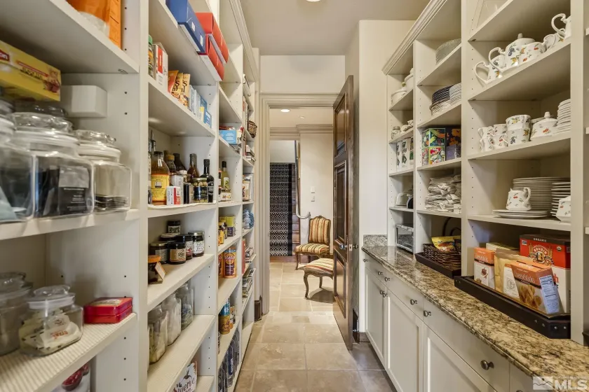 6025 Lake Geneva, Reno, Nevada 89511, 6 Bedrooms Bedrooms, ,6 BathroomsBathrooms,Residential,Residential,Lake Geneva,250003468