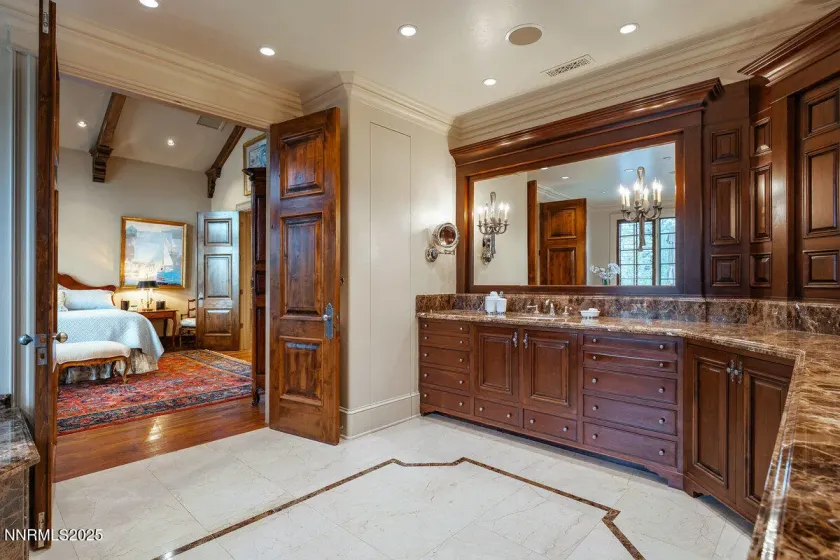 6025 Lake Geneva, Reno, Nevada 89511, 6 Bedrooms Bedrooms, ,6 BathroomsBathrooms,Residential,Residential,Lake Geneva,250003468