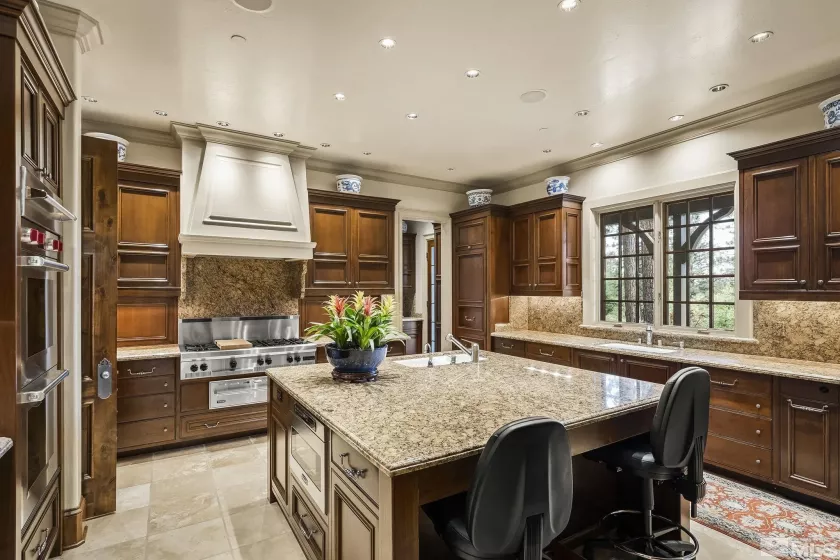6025 Lake Geneva, Reno, Nevada 89511, 6 Bedrooms Bedrooms, ,6 BathroomsBathrooms,Residential,Residential,Lake Geneva,250003468