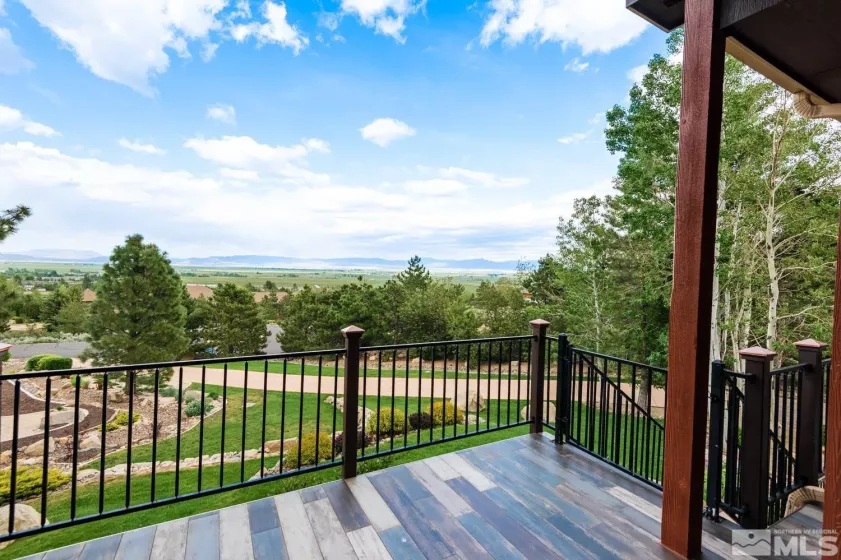 1101 Sierra Country, Gardnerville, Nevada 89460, 4 Bedrooms Bedrooms, ,4 BathroomsBathrooms,Residential,Residential,Sierra Country,250003460