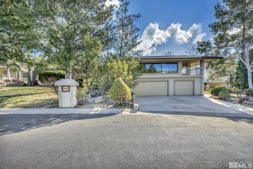 2570 Spinnaker, Reno, Nevada 89519, 6 Bedrooms Bedrooms, ,7 BathroomsBathrooms,Residential,Residential,Spinnaker,250003472