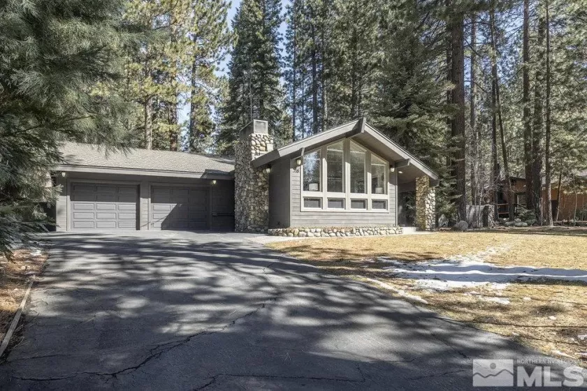 718 James, Incline Village, Nevada 89451, 4 Bedrooms Bedrooms, ,3 BathroomsBathrooms,Residential,Residential,James,250003369