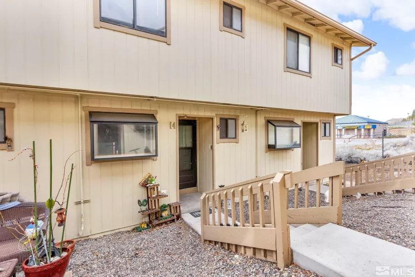 4985 7th, Reno, Nevada 89503, 2 Bedrooms Bedrooms, ,2 BathroomsBathrooms,Residential,Residential,7th,250003295