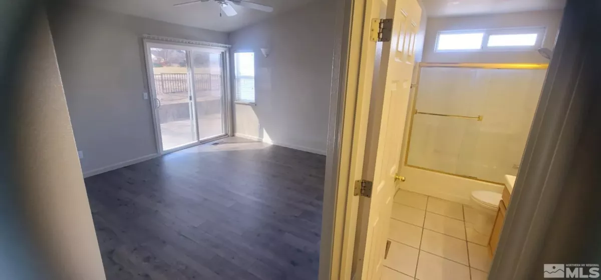 933 Julia, Fernley, Nevada 89408, 3 Bedrooms Bedrooms, ,2 BathroomsBathrooms,Residential,Residential,Julia,250003310