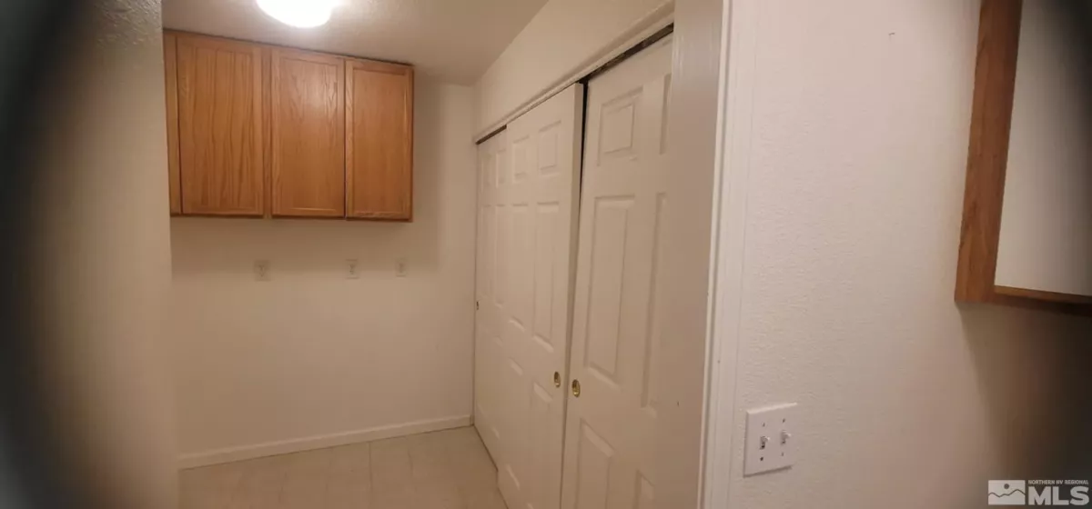 933 Julia, Fernley, Nevada 89408, 3 Bedrooms Bedrooms, ,2 BathroomsBathrooms,Residential,Residential,Julia,250003310