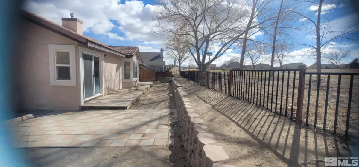 933 Julia, Fernley, Nevada 89408, 3 Bedrooms Bedrooms, ,2 BathroomsBathrooms,Residential,Residential,Julia,250003310