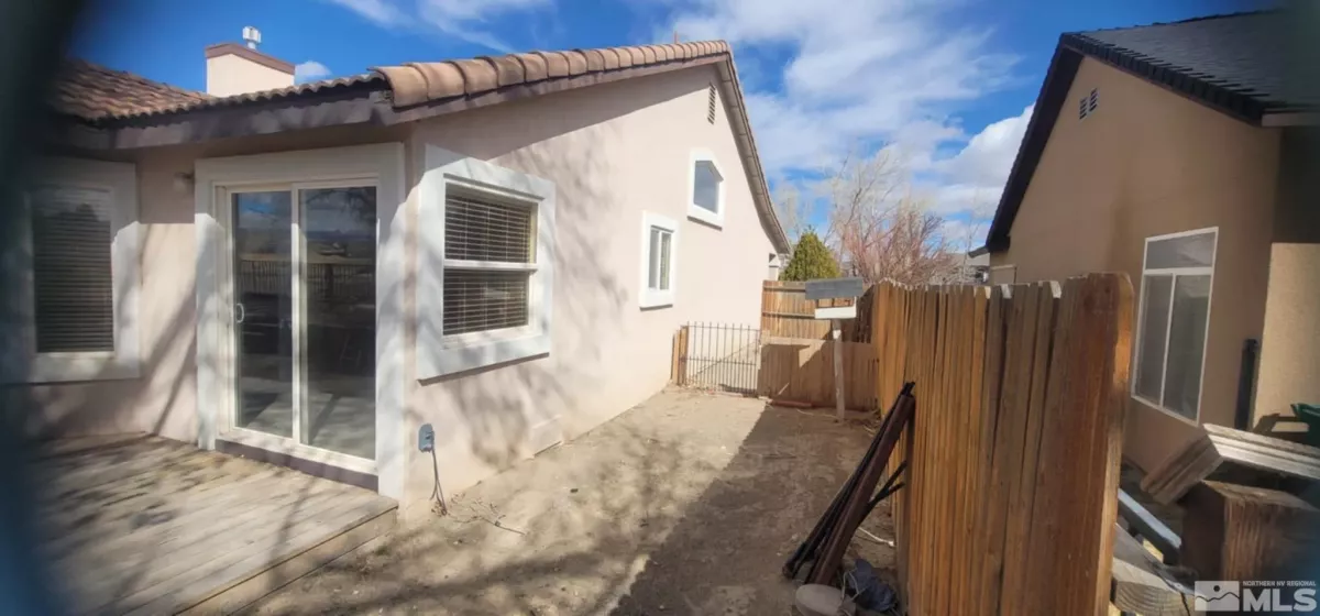 933 Julia, Fernley, Nevada 89408, 3 Bedrooms Bedrooms, ,2 BathroomsBathrooms,Residential,Residential,Julia,250003310