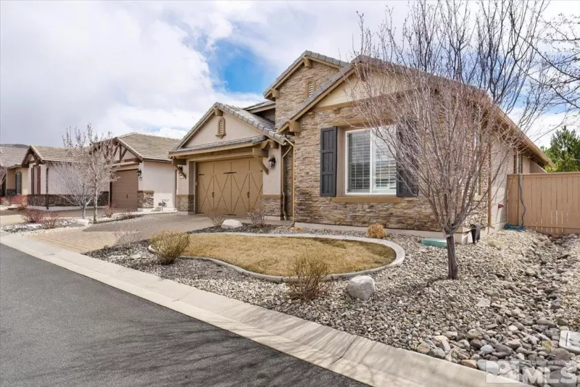 9820 Hafflinger, Reno, Nevada 89521, 2 Bedrooms Bedrooms, ,2 BathroomsBathrooms,Residential,Residential,Hafflinger,250003265