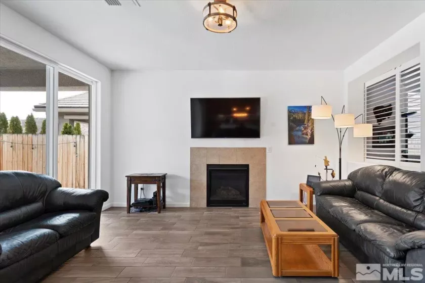 9820 Hafflinger, Reno, Nevada 89521, 2 Bedrooms Bedrooms, ,2 BathroomsBathrooms,Residential,Residential,Hafflinger,250003265