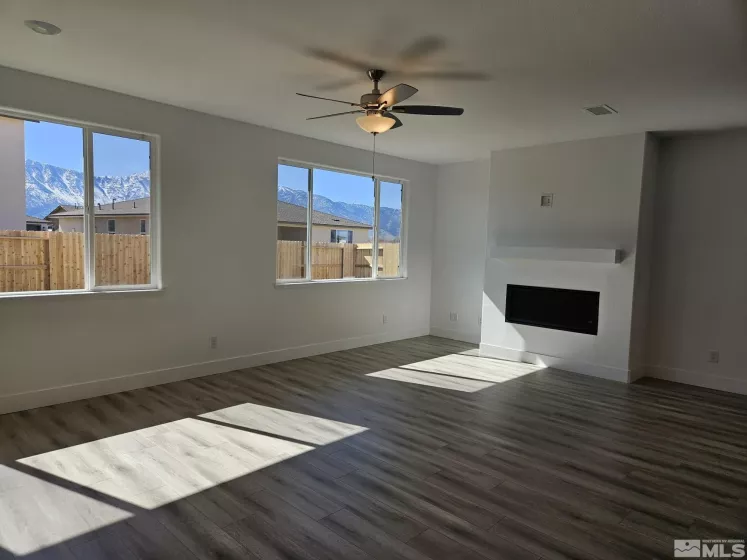 813 Boot Jack, Gardnerville, Nevada 89410, 3 Bedrooms Bedrooms, ,2 BathroomsBathrooms,Residential,Residential,Boot Jack,250003301