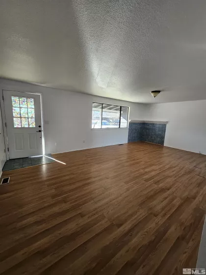 1312 Jobs Peak, Gardnerville, Nevada 89460, 3 Bedrooms Bedrooms, ,3 BathroomsBathrooms,Residential,Residential,Jobs Peak,250004092