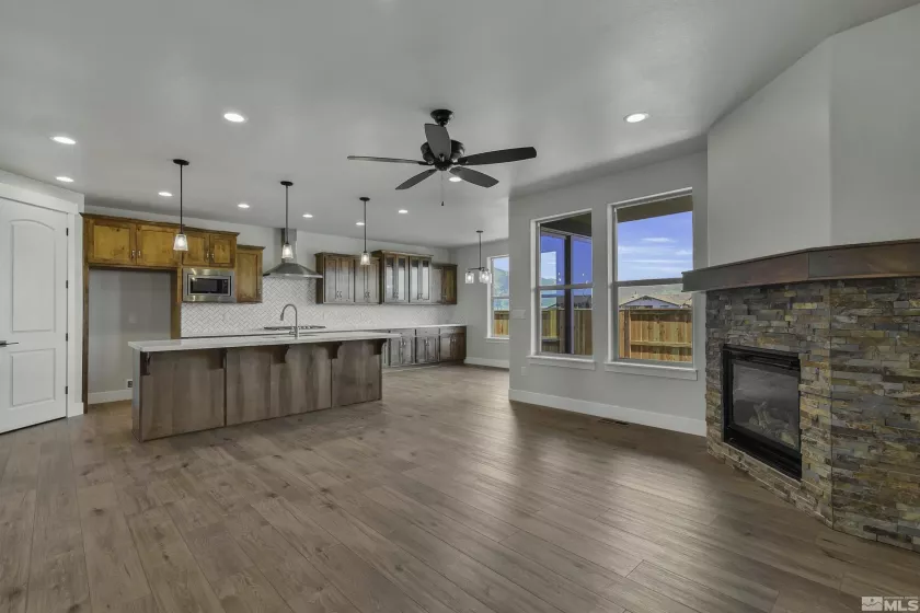 1783 Torina, Minden, Nevada 89423, 3 Bedrooms Bedrooms, ,3 BathroomsBathrooms,Residential,Residential,Torina,250003915