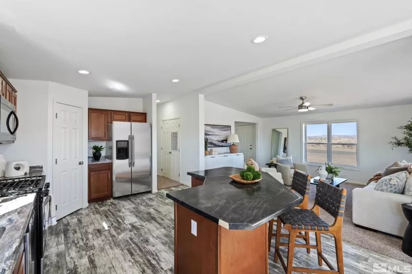 7605 Remington, Silver Springs, Nevada 89429, 3 Bedrooms Bedrooms, ,2 BathroomsBathrooms,Residential,Residential,Remington,250003930