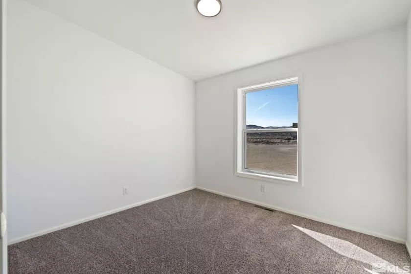 7605 Remington, Silver Springs, Nevada 89429, 3 Bedrooms Bedrooms, ,2 BathroomsBathrooms,Residential,Residential,Remington,250003930