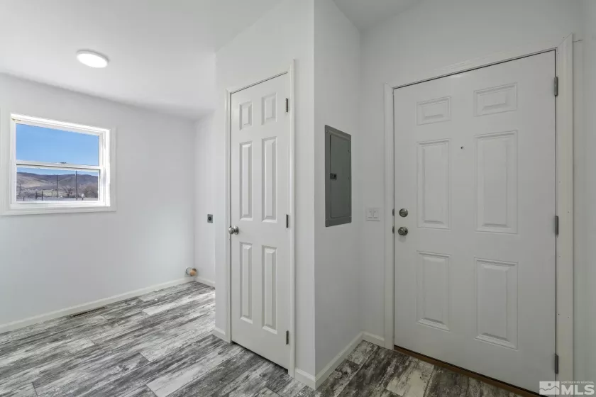 7605 Remington, Silver Springs, Nevada 89429, 3 Bedrooms Bedrooms, ,2 BathroomsBathrooms,Residential,Residential,Remington,250003930
