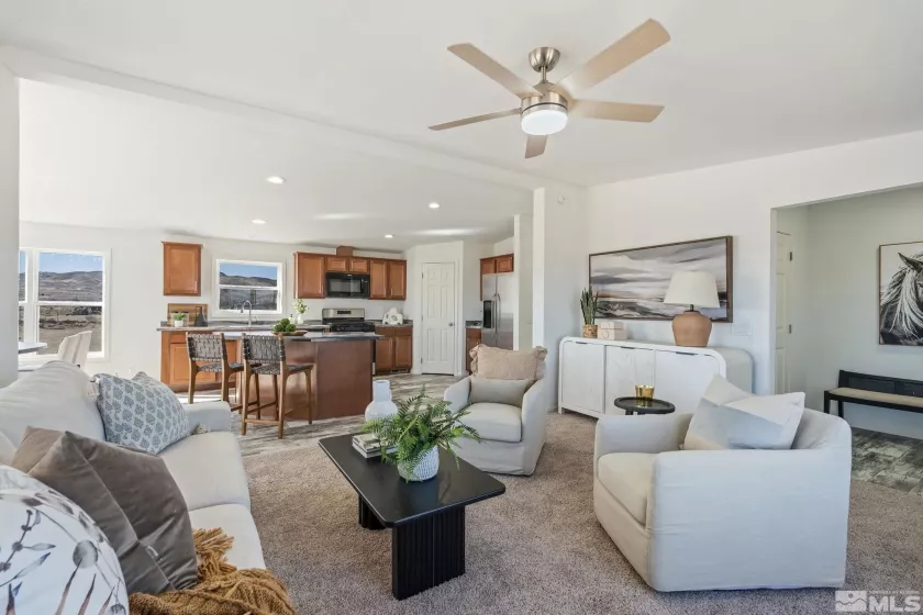 7605 Remington, Silver Springs, Nevada 89429, 3 Bedrooms Bedrooms, ,2 BathroomsBathrooms,Residential,Residential,Remington,250003930
