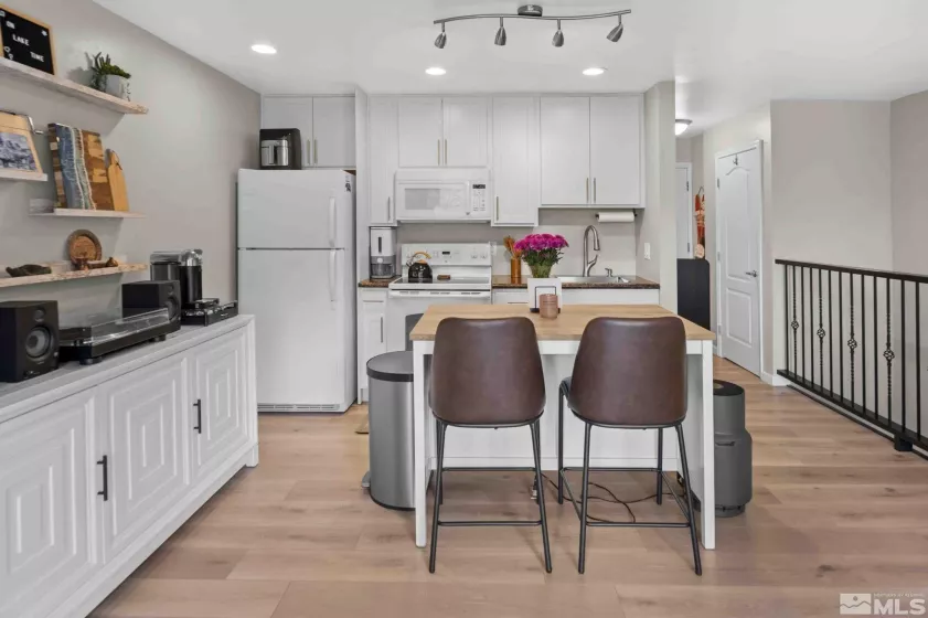 115 Tramway, Stateline, Nevada 89449, 2 Bedrooms Bedrooms, ,2 BathroomsBathrooms,Residential,Residential,Tramway,250003921