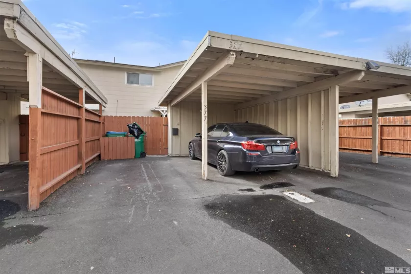 377 Smithridge Park, Reno, Nevada 89502, 2 Bedrooms Bedrooms, ,2 BathroomsBathrooms,Residential,Residential,Smithridge Park,250003919