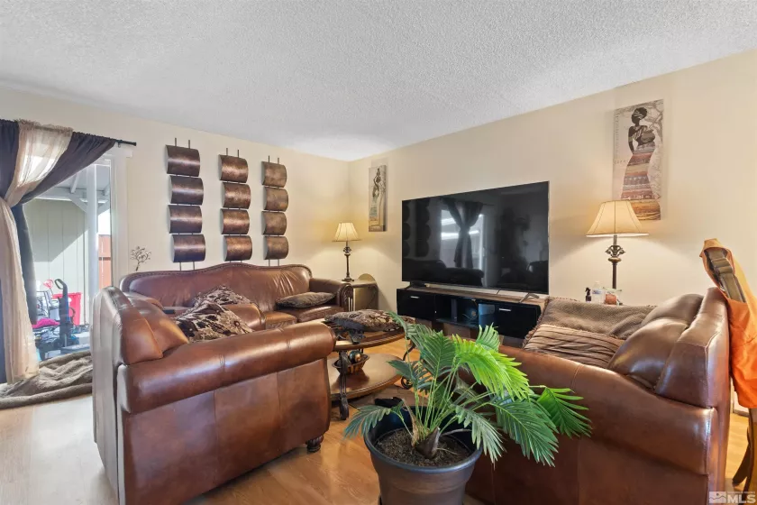 377 Smithridge Park, Reno, Nevada 89502, 2 Bedrooms Bedrooms, ,2 BathroomsBathrooms,Residential,Residential,Smithridge Park,250003919