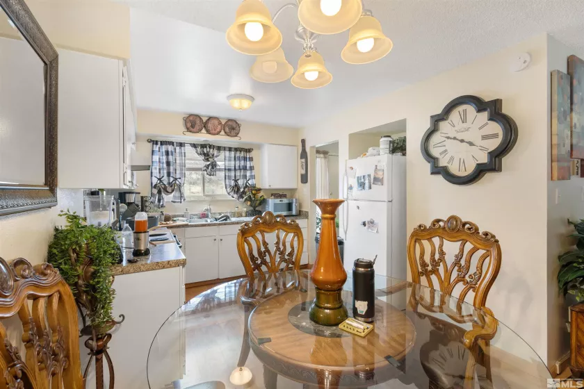 377 Smithridge Park, Reno, Nevada 89502, 2 Bedrooms Bedrooms, ,2 BathroomsBathrooms,Residential,Residential,Smithridge Park,250003919