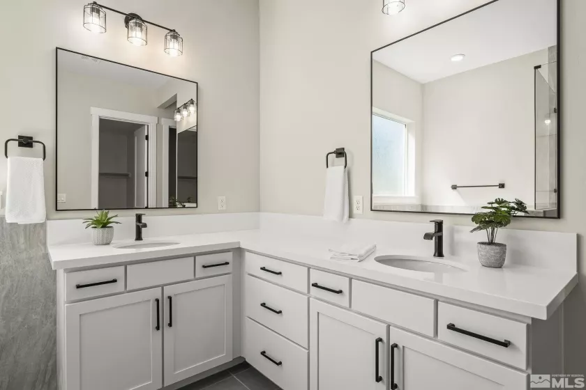 2665 Rockview, Reno, Nevada 89519, 3 Bedrooms Bedrooms, ,4 BathroomsBathrooms,Residential,Residential,Rockview,250003941
