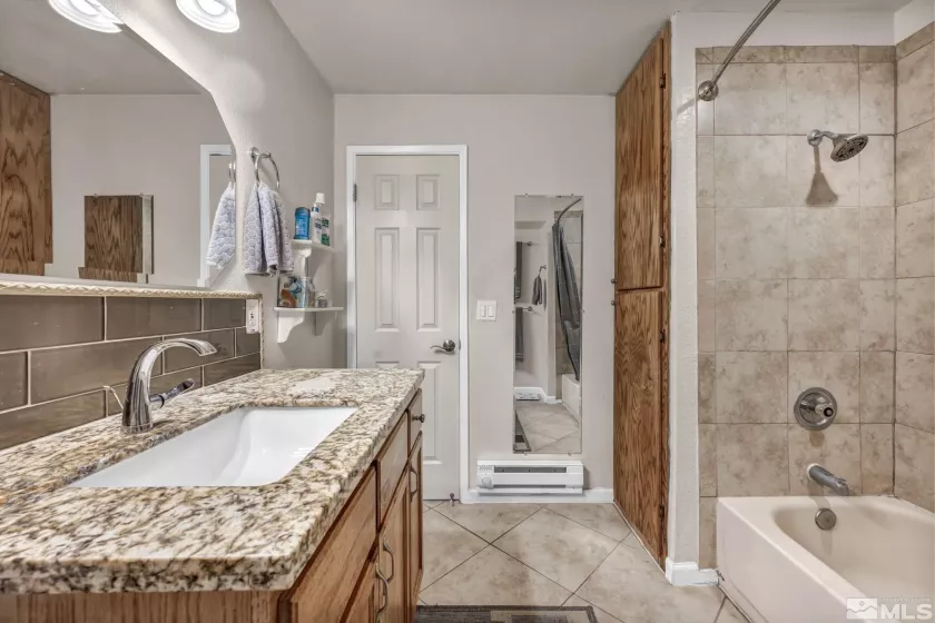 3865 Leonesio, Reno, Nevada 89512, 1 Bedroom Bedrooms, ,1 BathroomBathrooms,Residential,Residential,Leonesio,250003933