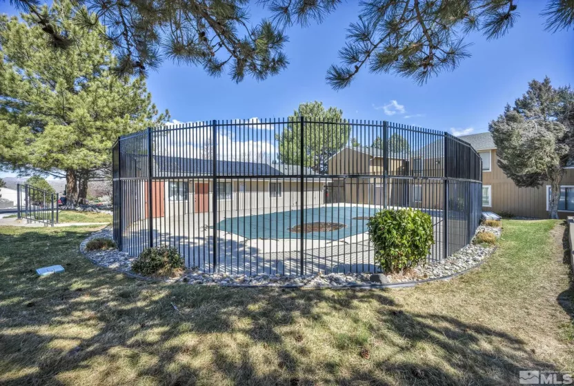 3865 Leonesio, Reno, Nevada 89512, 1 Bedroom Bedrooms, ,1 BathroomBathrooms,Residential,Residential,Leonesio,250003933