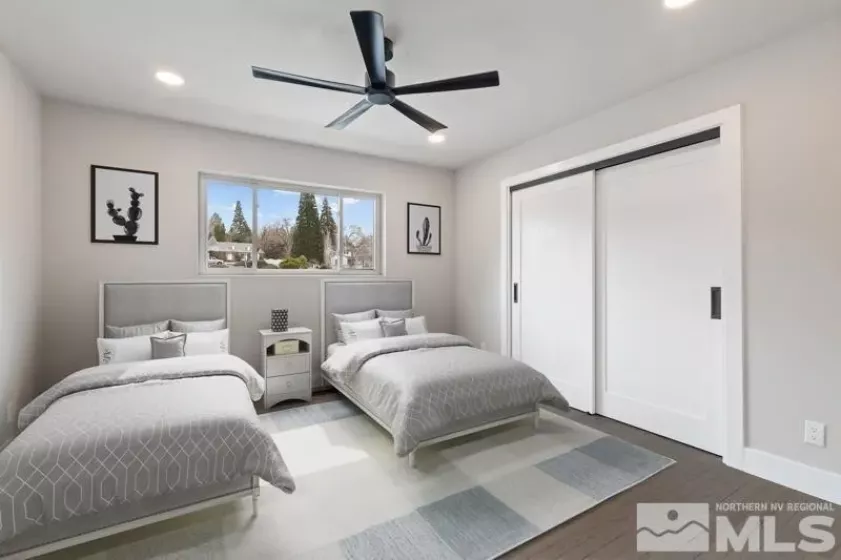 995 Skyline, Reno, Nevada 89509, 4 Bedrooms Bedrooms, ,3 BathroomsBathrooms,Residential,Residential,Skyline,250003867