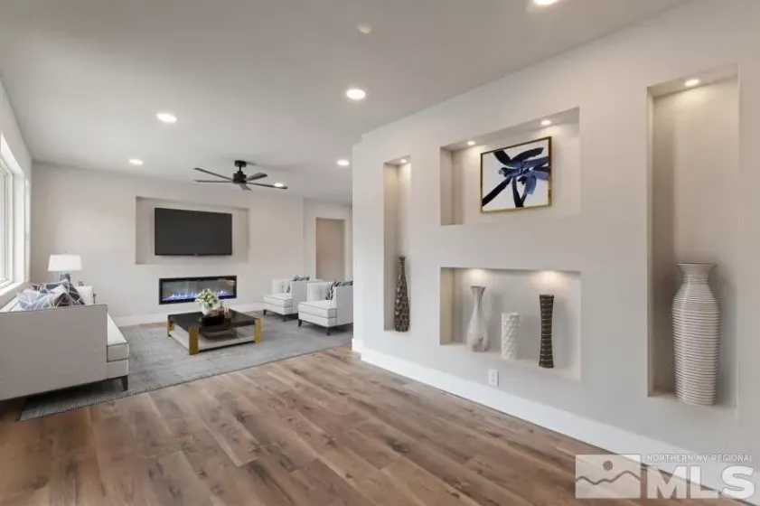 995 Skyline, Reno, Nevada 89509, 4 Bedrooms Bedrooms, ,3 BathroomsBathrooms,Residential,Residential,Skyline,250003867