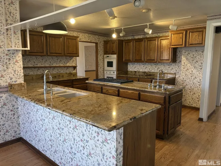 3 Comstock, Carson City, Nevada 89703, 5 Bedrooms Bedrooms, ,5 BathroomsBathrooms,Residential,Residential,Comstock,250003894