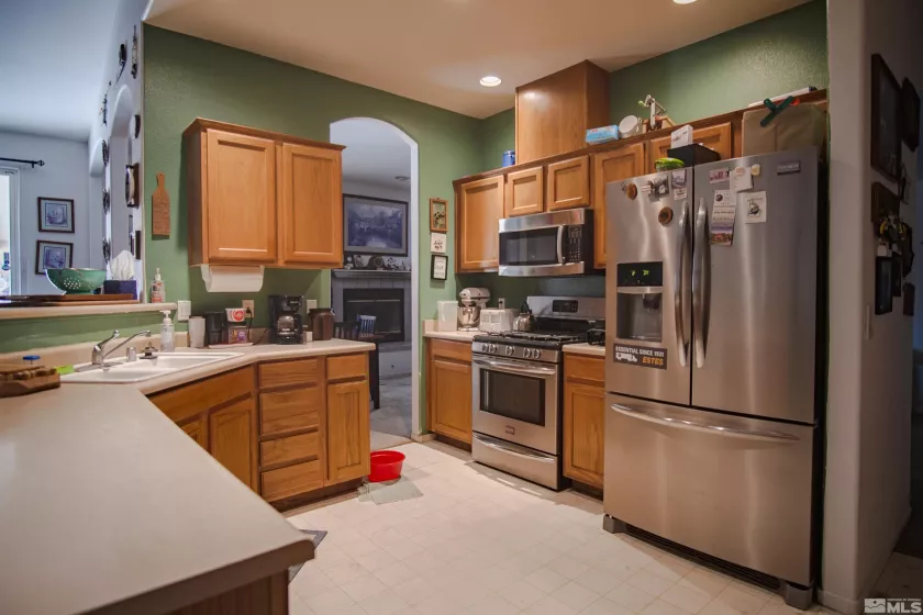 3945 Rainier, Reno, Nevada 89508, 6 Bedrooms Bedrooms, ,3 BathroomsBathrooms,Residential,Residential,Rainier,250003873