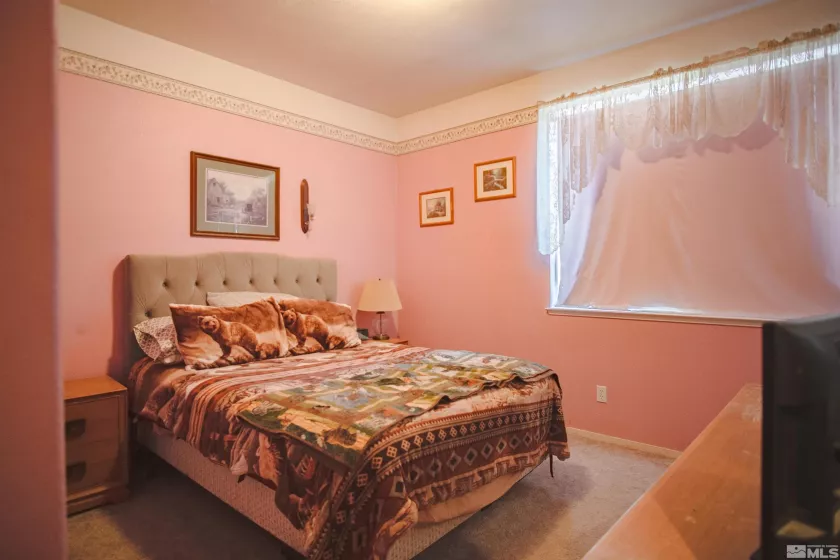 3945 Rainier, Reno, Nevada 89508, 6 Bedrooms Bedrooms, ,3 BathroomsBathrooms,Residential,Residential,Rainier,250003873
