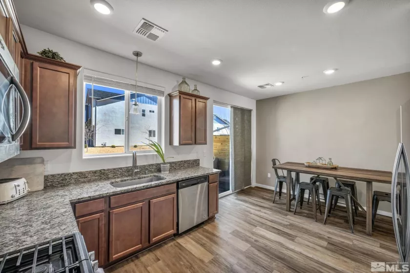 5030 Ronald Stephen, Reno, Nevada 89503, 3 Bedrooms Bedrooms, ,3 BathroomsBathrooms,Residential,Residential,Ronald Stephen,250003920