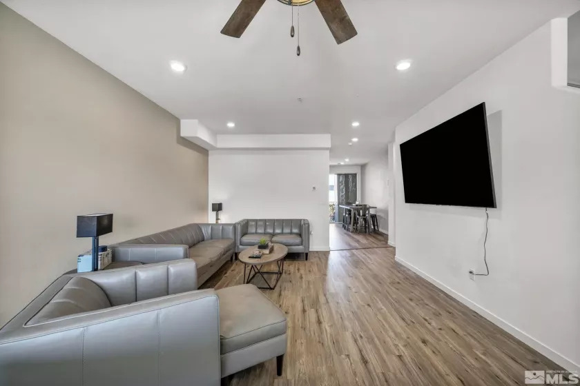 5030 Ronald Stephen, Reno, Nevada 89503, 3 Bedrooms Bedrooms, ,3 BathroomsBathrooms,Residential,Residential,Ronald Stephen,250003920