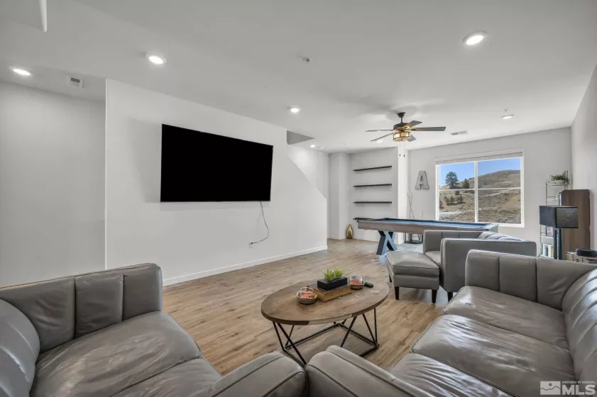 5030 Ronald Stephen, Reno, Nevada 89503, 3 Bedrooms Bedrooms, ,3 BathroomsBathrooms,Residential,Residential,Ronald Stephen,250003920