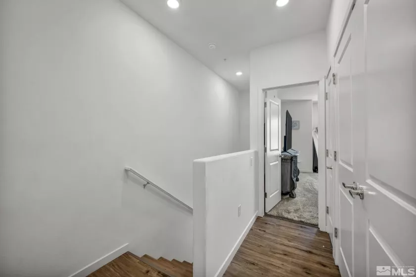 5030 Ronald Stephen, Reno, Nevada 89503, 3 Bedrooms Bedrooms, ,3 BathroomsBathrooms,Residential,Residential,Ronald Stephen,250003920