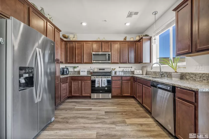 5030 Ronald Stephen, Reno, Nevada 89503, 3 Bedrooms Bedrooms, ,3 BathroomsBathrooms,Residential,Residential,Ronald Stephen,250003920