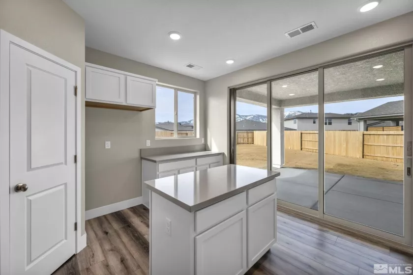 21 Nova, Carson City, Nevada 89705, 3 Bedrooms Bedrooms, ,2 BathroomsBathrooms,Residential,Residential,Nova,250003828