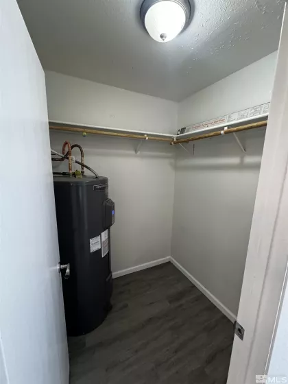 2375 Tripp, Reno, Nevada 89512, 2 Bedrooms Bedrooms, ,2 BathroomsBathrooms,Residential,Residential,Tripp,250003762