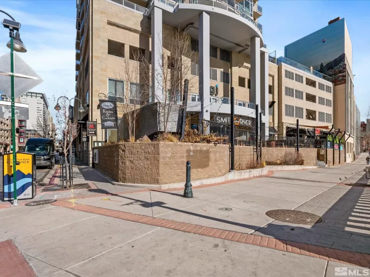 50 Sierra, Reno, Nevada 89501, 1 Bedroom Bedrooms, ,1 BathroomBathrooms,Residential,Residential,Sierra,250003755