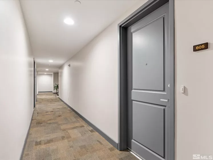 50 Sierra, Reno, Nevada 89501, 1 Bedroom Bedrooms, ,1 BathroomBathrooms,Residential,Residential,Sierra,250003755
